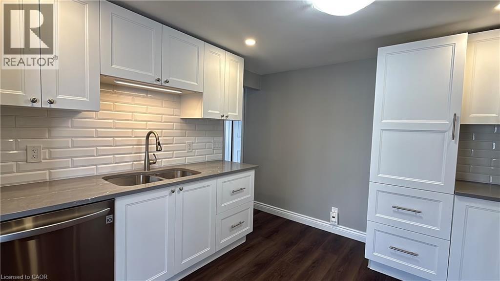 162 Ninth Avenue, Kitchener, Ontario  N2C 1T1 - Photo 7 - 40813439