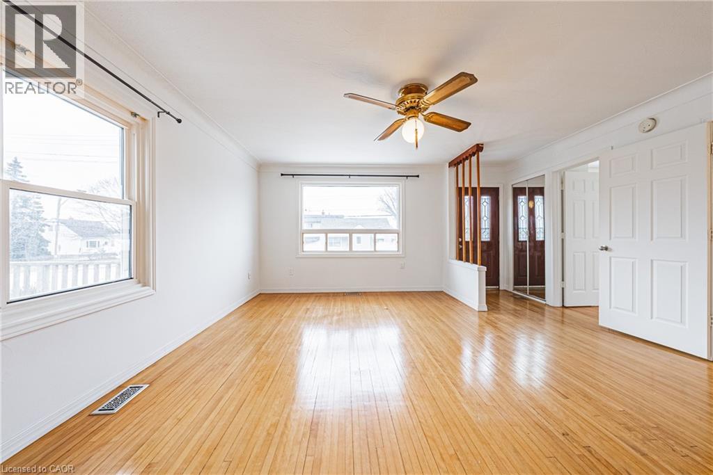 1124 Dunsmure Road, Hamilton, Ontario  L8H 1K5 - Photo 8 - 40813594