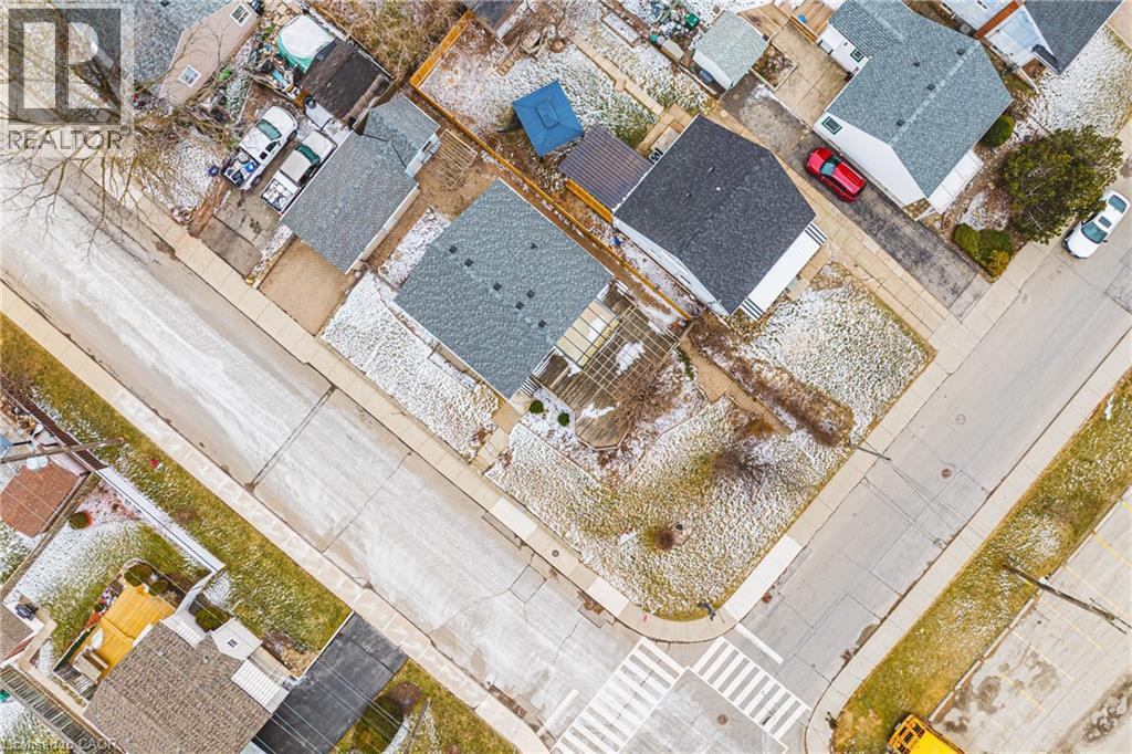 1124 Dunsmure Road, Hamilton, Ontario  L8H 1K5 - Photo 40 - 40813594