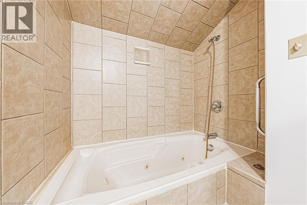 1124 Dunsmure Road, Hamilton, Ontario  L8H 1K5 - Photo 22 - 40813594