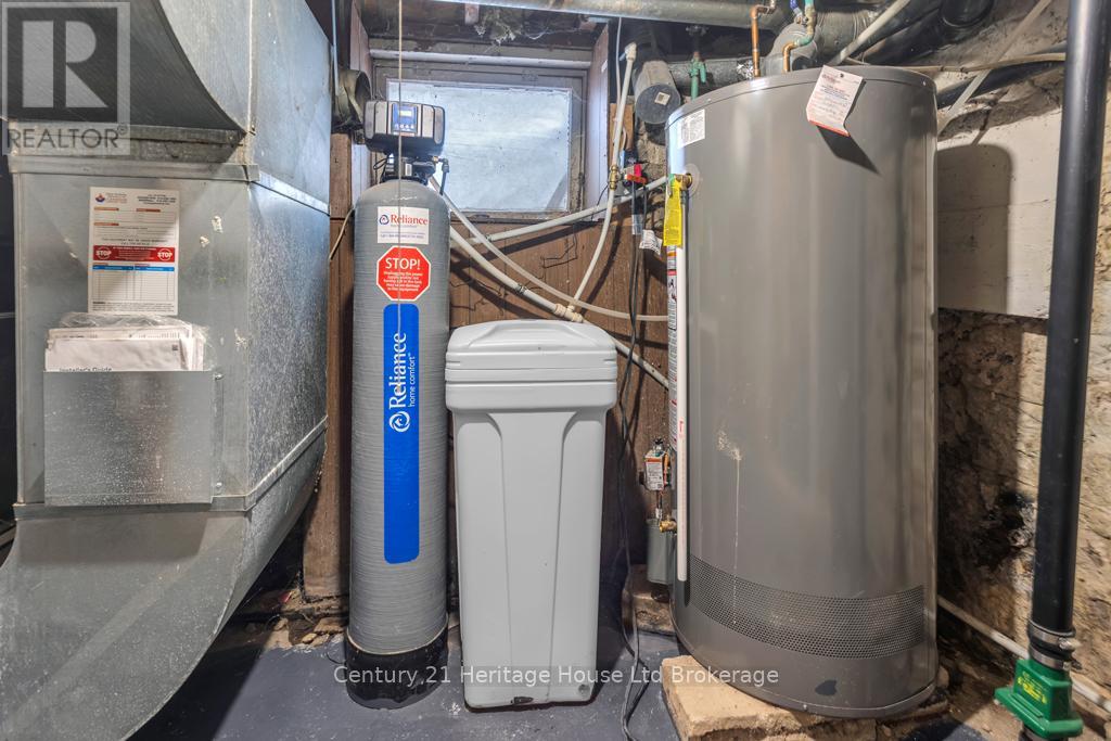 109 Carroll Street, Ingersoll, Ontario  N5C 1W1 - Photo 21 - X12900950