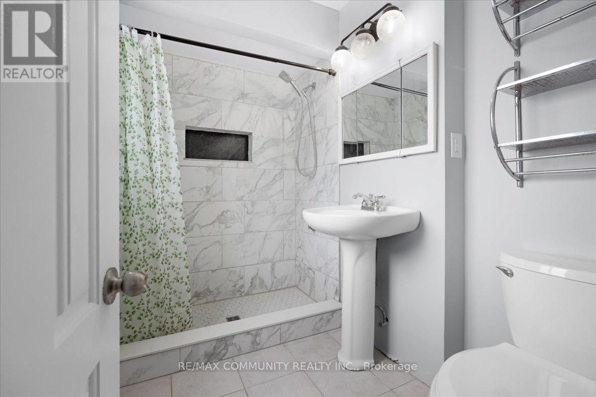 83 Exeter Road, Ajax, Ontario  L1S 2K4 - Photo 16 - E12854238