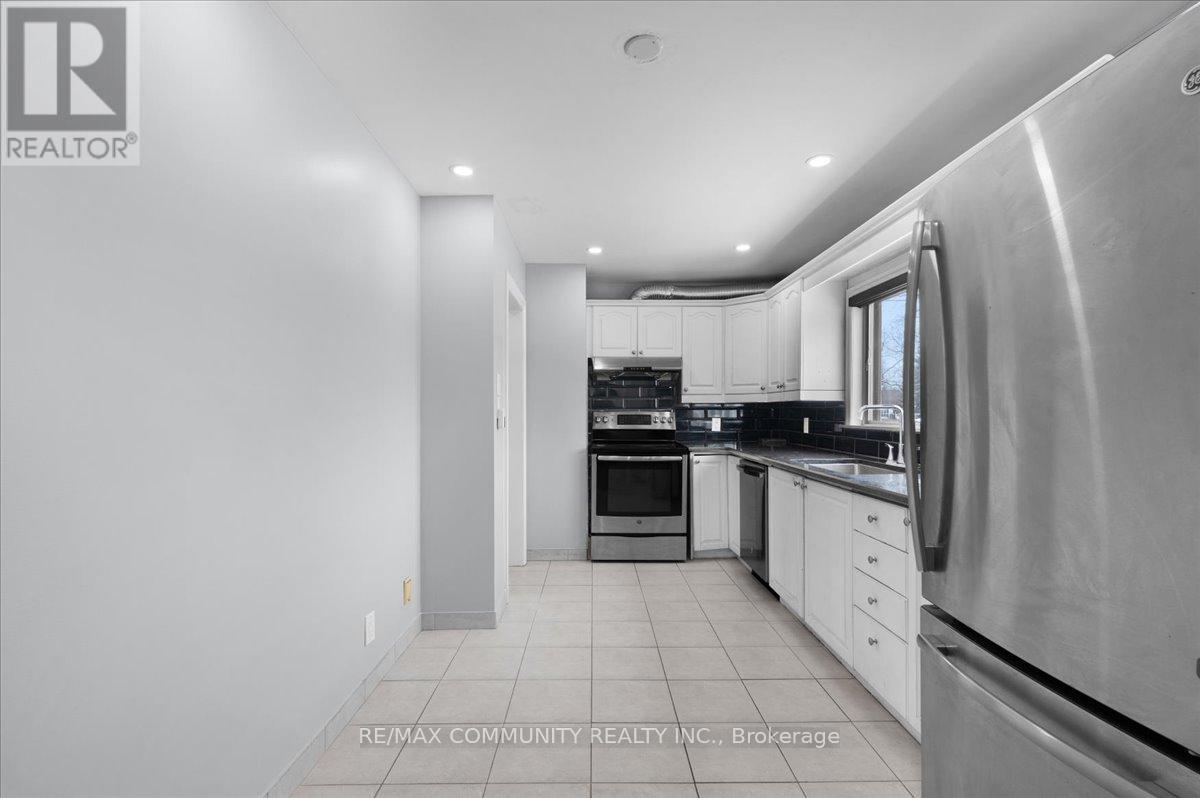 83 Exeter Road, Ajax, Ontario  L1S 2K4 - Photo 6 - E12854238