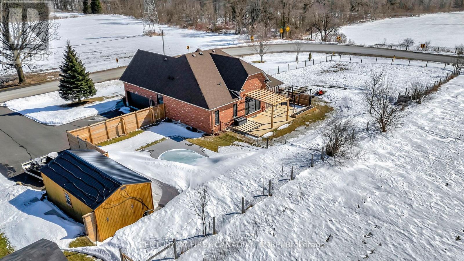 5 Falkland Road, Brant, Ontario  N0J 1V0 - Photo 8 - X12894404