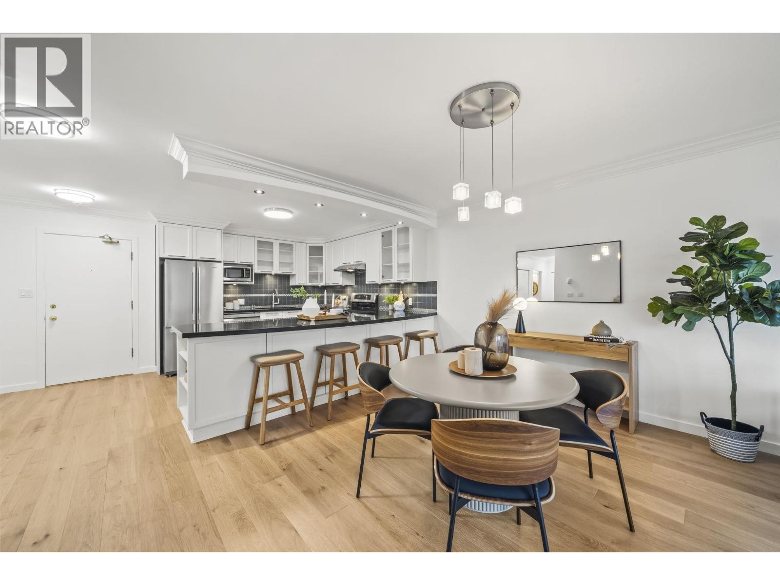 809 518 Moberly Road, Vancouver, British Columbia  V5Z 4G3 - Photo 8 - R3101596