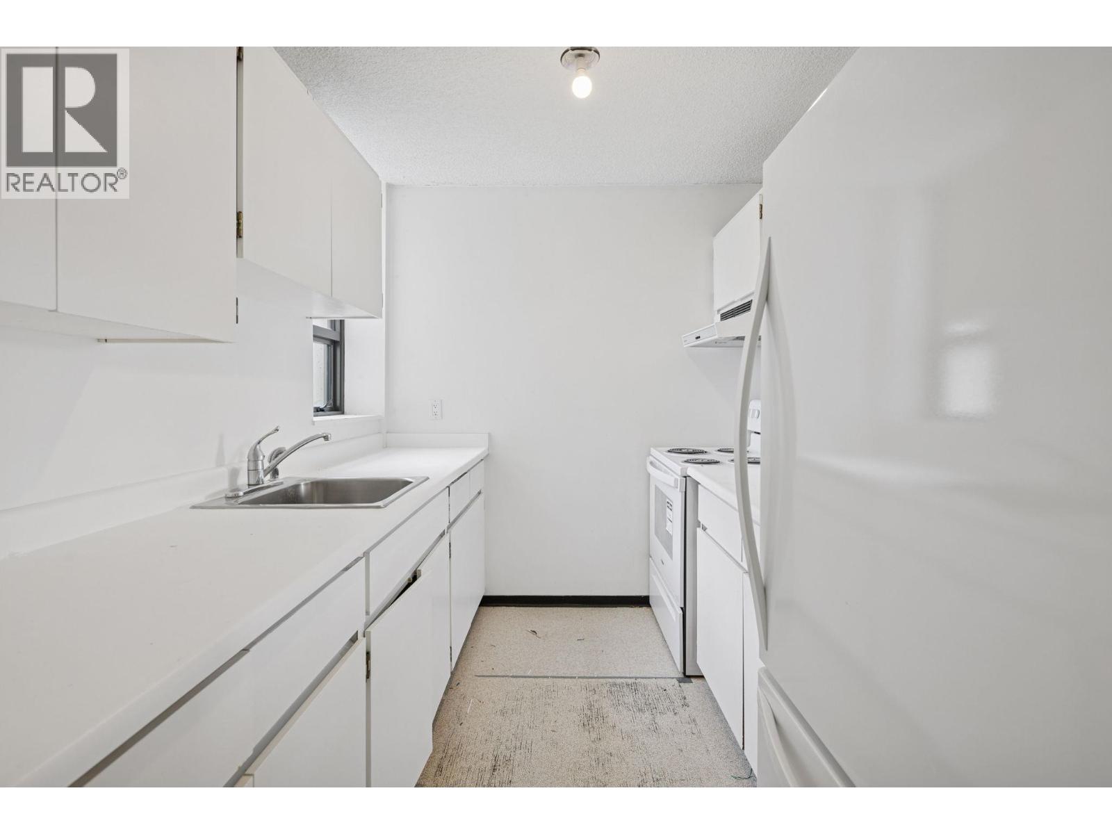 301 1995 Beach Avenue, Vancouver, British Columbia  V6G 2Y3 - Photo 10 - R3101601