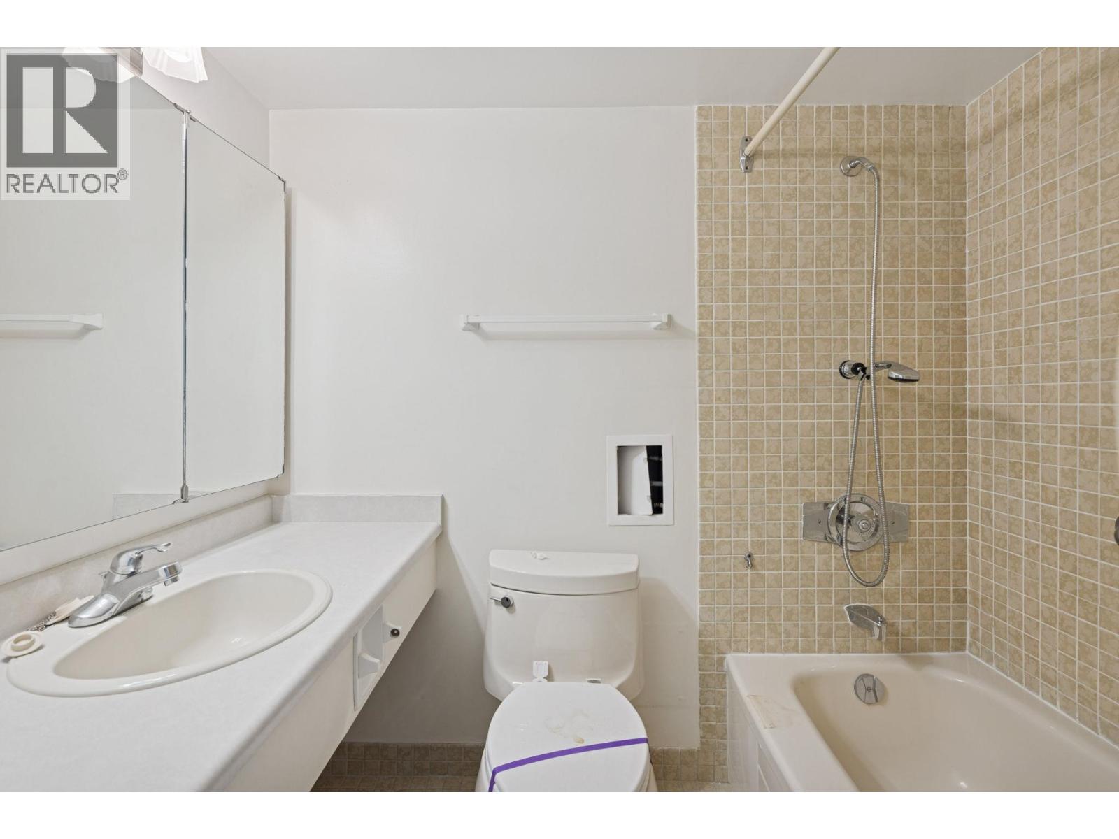 301 1995 Beach Avenue, Vancouver, British Columbia  V6G 2Y3 - Photo 15 - R3101601