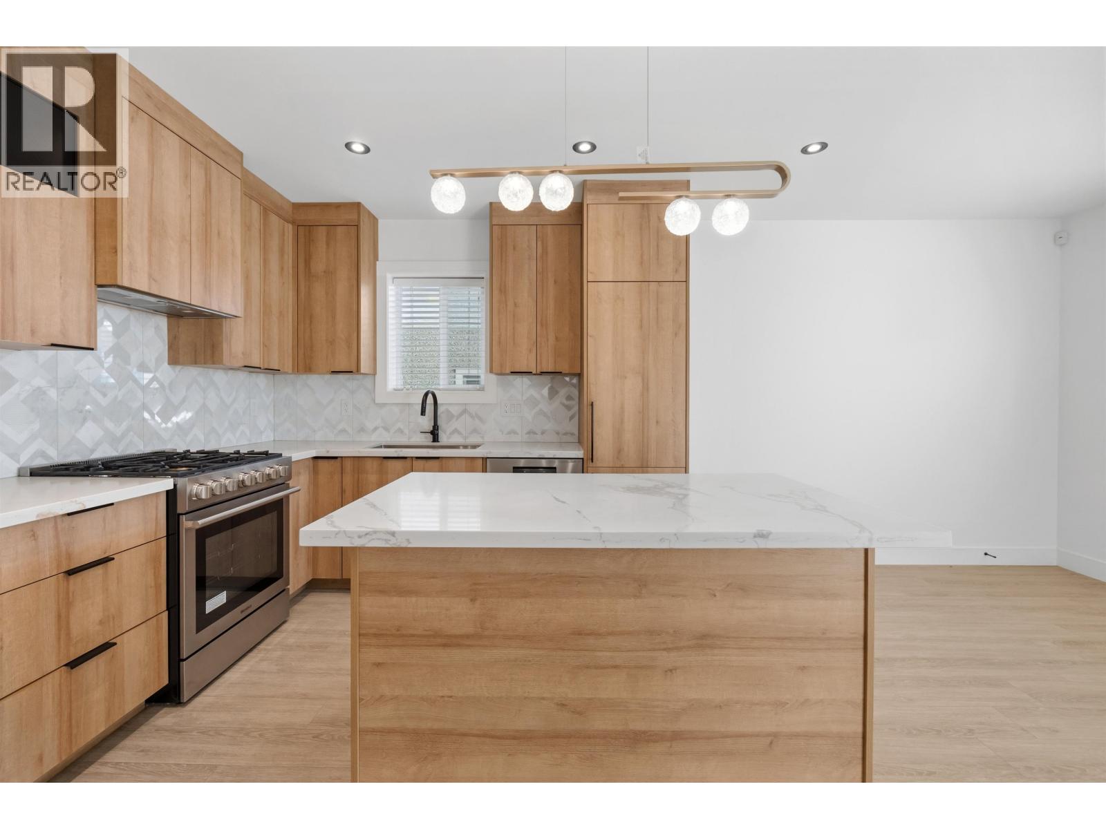 1155 Renfrew Street, Vancouver, British Columbia  V5K 4C1 - Photo 13 - R3101623