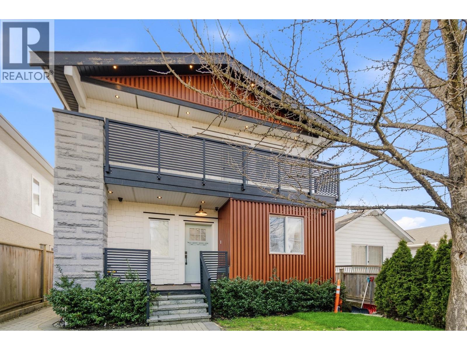 1155 Renfrew Street, Vancouver, British Columbia  V5K 4C1 - Photo 2 - R3101623