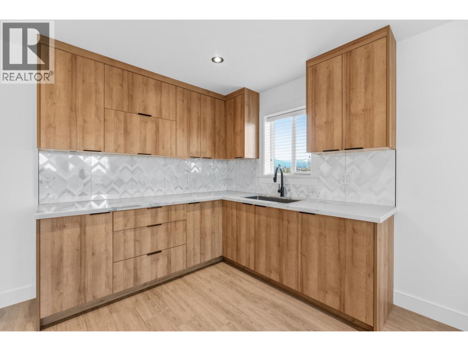 1155 Renfrew Street, Vancouver, British Columbia  V5K 4C1 - Photo 26 - R3101623