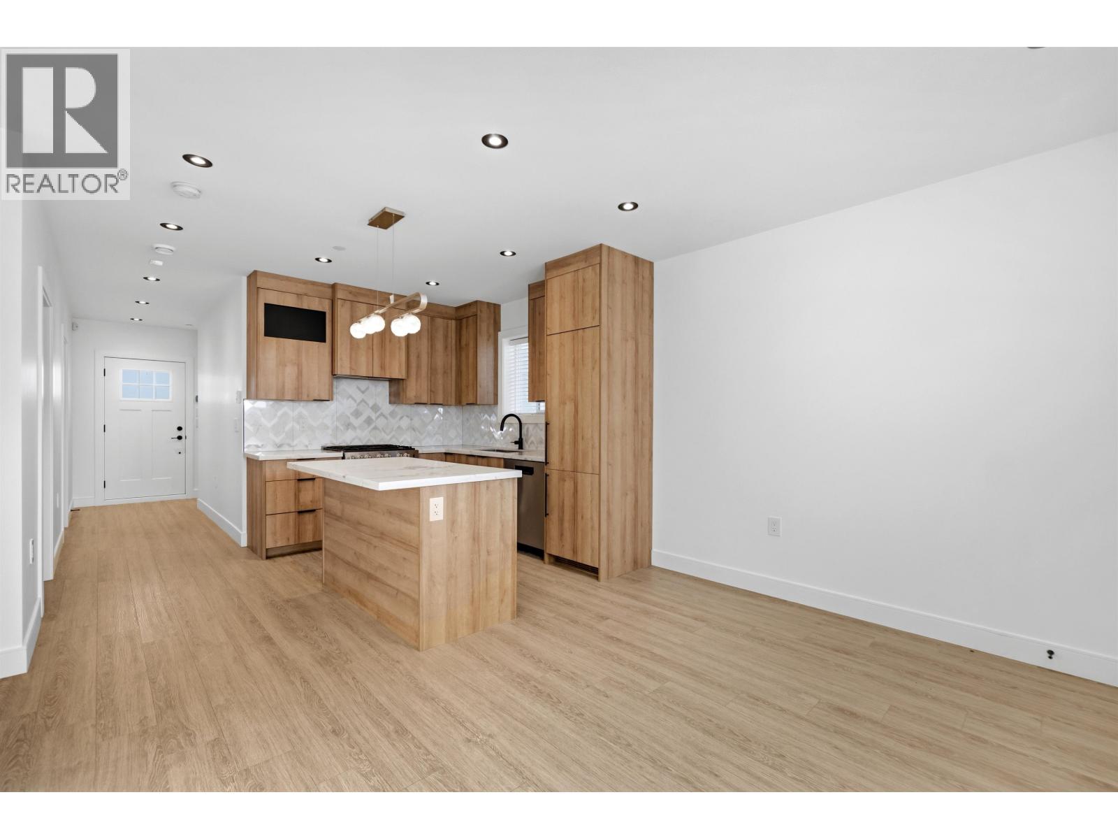 1155 Renfrew Street, Vancouver, British Columbia  V5K 4C1 - Photo 6 - R3101623