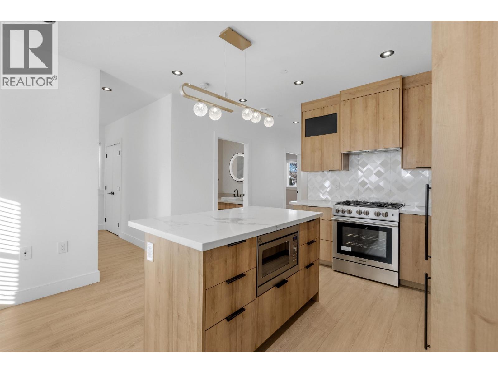 1155 Renfrew Street, Vancouver, British Columbia  V5K 4C1 - Photo 9 - R3101623