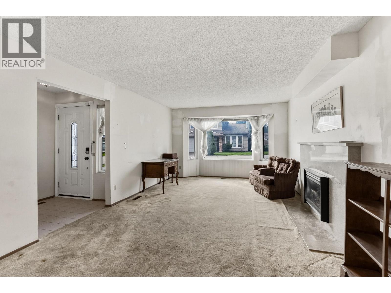 1298 Novak Drive, Coquitlam, British Columbia  V3E 1W9 - Photo 5 - R3101642