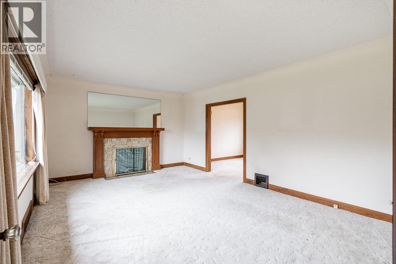 2715 W 31st Avenue, Vancouver, British Columbia  V6L 1Z9 - Photo 7 - R3101649