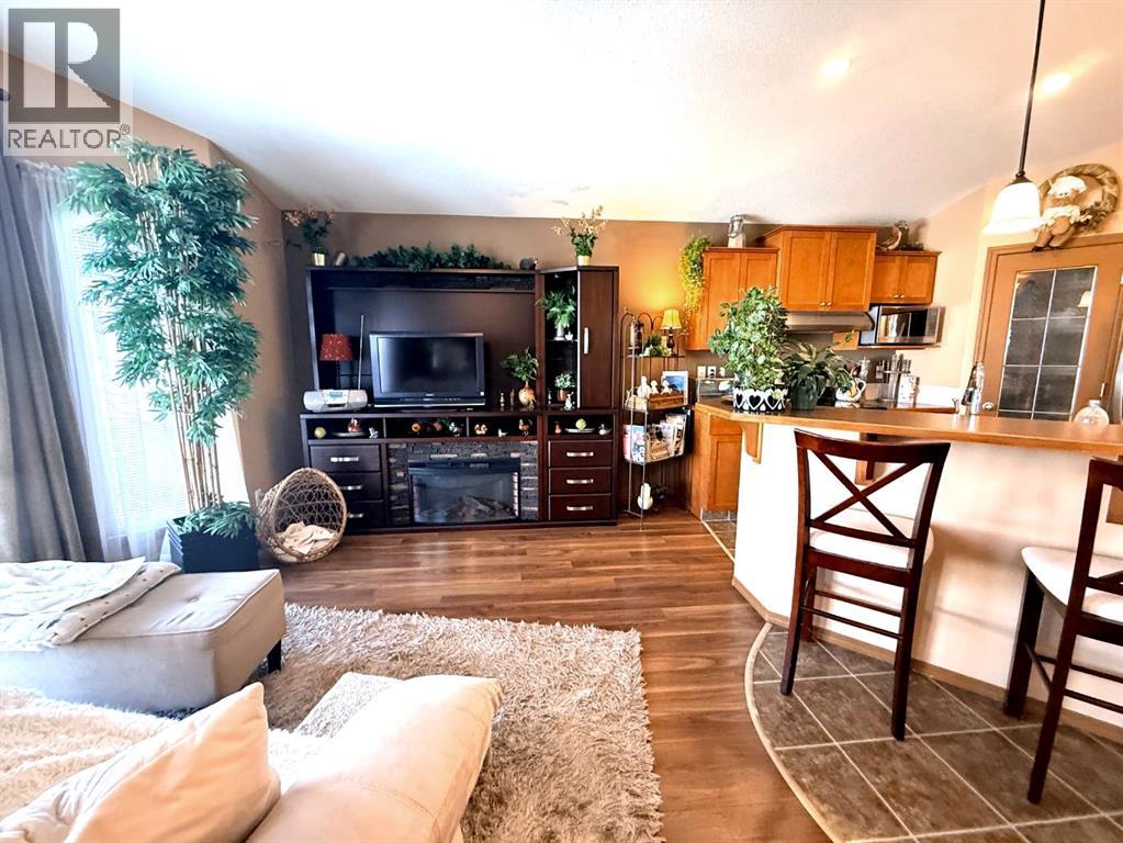 493 Squamish Lane W, Lethbridge, Alberta  T1K 7W7 - Photo 3 - A2290493