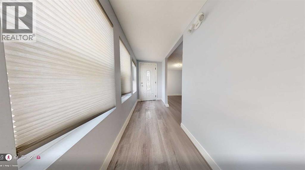 1406 13 Street N, Lethbridge, Alberta  T1H 2T9 - Photo 2 - A2291123