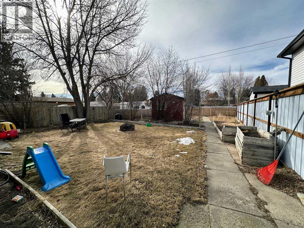 1406 13 Street N, Lethbridge, Alberta  T1H 2T9 - Photo 18 - A2291123