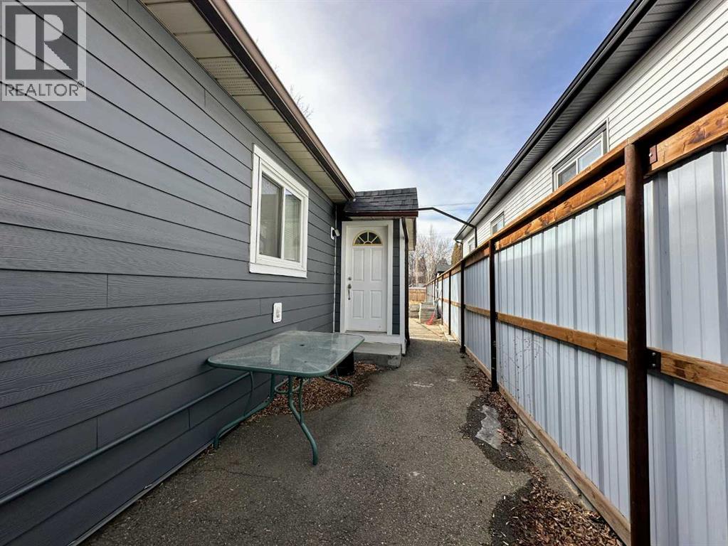 1406 13 Street N, Lethbridge, Alberta  T1H 2T9 - Photo 10 - A2291123