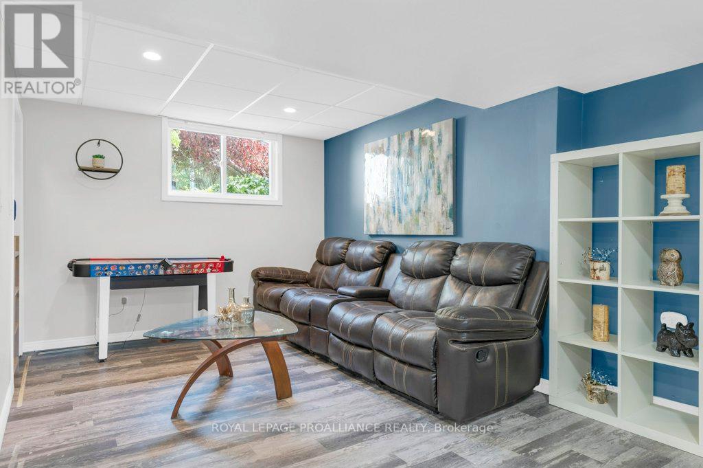 105 A&b Bernard Long Road, Quinte West, Ontario  K8V 5P6 - Photo 25 - X12900922