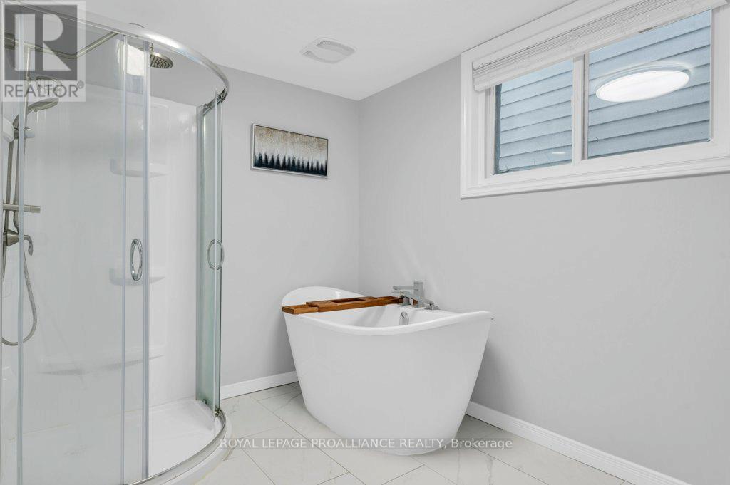 105 A&b Bernard Long Road, Quinte West, Ontario  K8V 5P6 - Photo 28 - X12900922