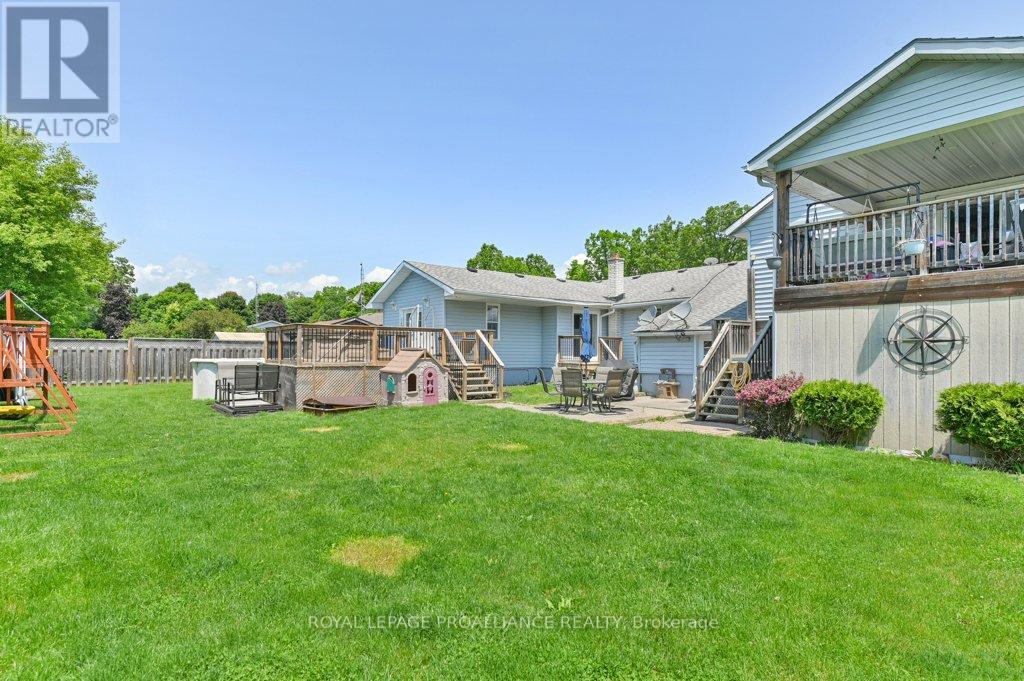 105 A&b Bernard Long Road, Quinte West, Ontario  K8V 5P6 - Photo 42 - X12900922