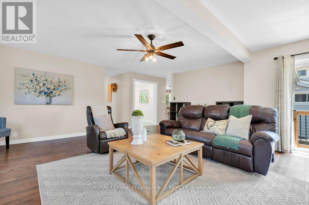 105 A&b Bernard Long Road, Quinte West, Ontario  K8V 5P6 - Photo 8 - X12900922