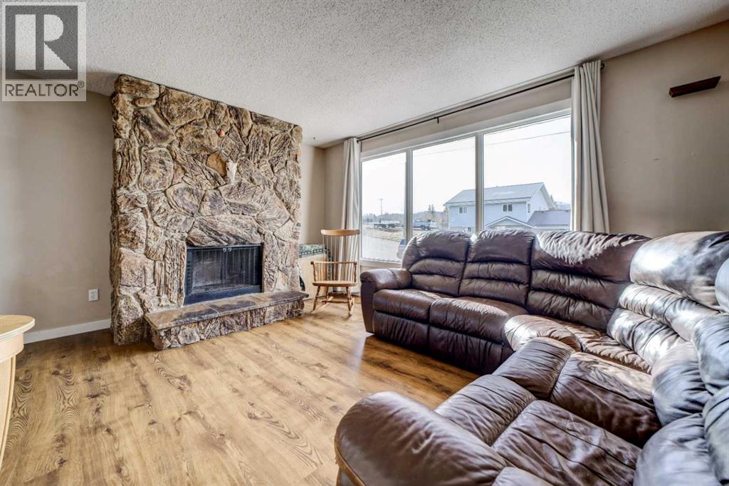 2730 226 Street, Bellevue, Alberta  T0K 0E0 - Photo 7 - A2294720