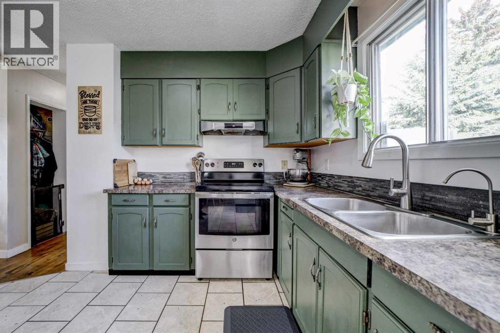 2730 226 Street, Bellevue, Alberta  T0K 0E0 - Photo 19 - A2294720