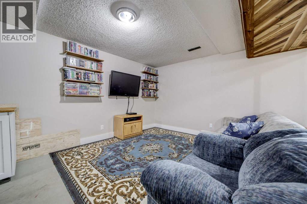 2730 226 Street, Bellevue, Alberta  T0K 0E0 - Photo 38 - A2294720