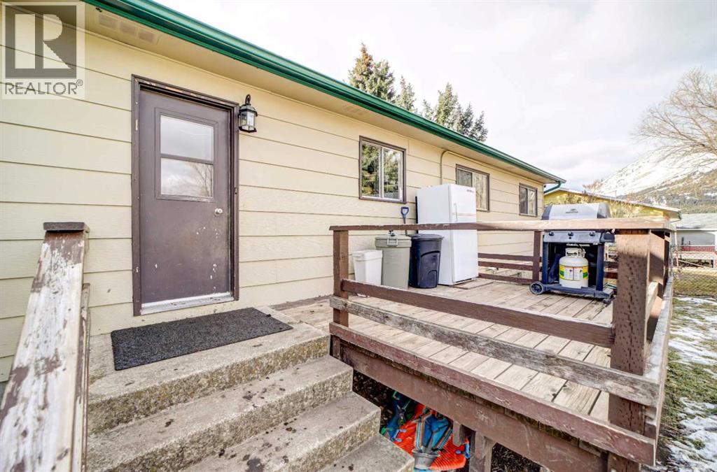 2730 226 Street, Bellevue, Alberta  T0K 0E0 - Photo 46 - A2294720