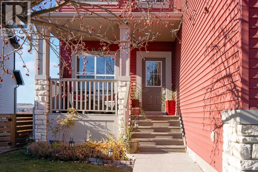 122 Hidden Creek Heights NW, Calgary, Alberta  T3A 6K9 - Photo 2 - A2285092