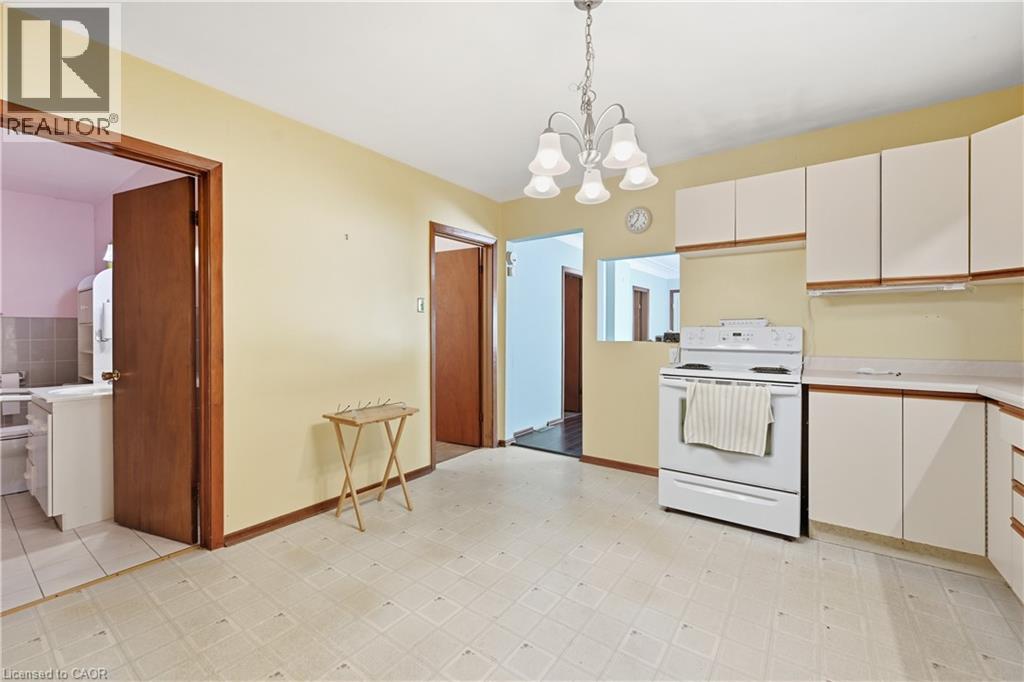 4741 First Avenue, Niagara Falls, Ontario  L2E 4G6 - Photo 17 - 40811139