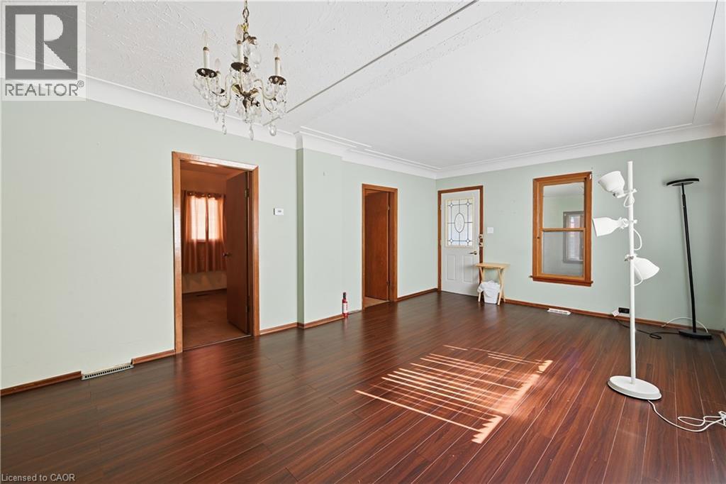 4741 First Avenue, Niagara Falls, Ontario  L2E 4G6 - Photo 6 - 40811139