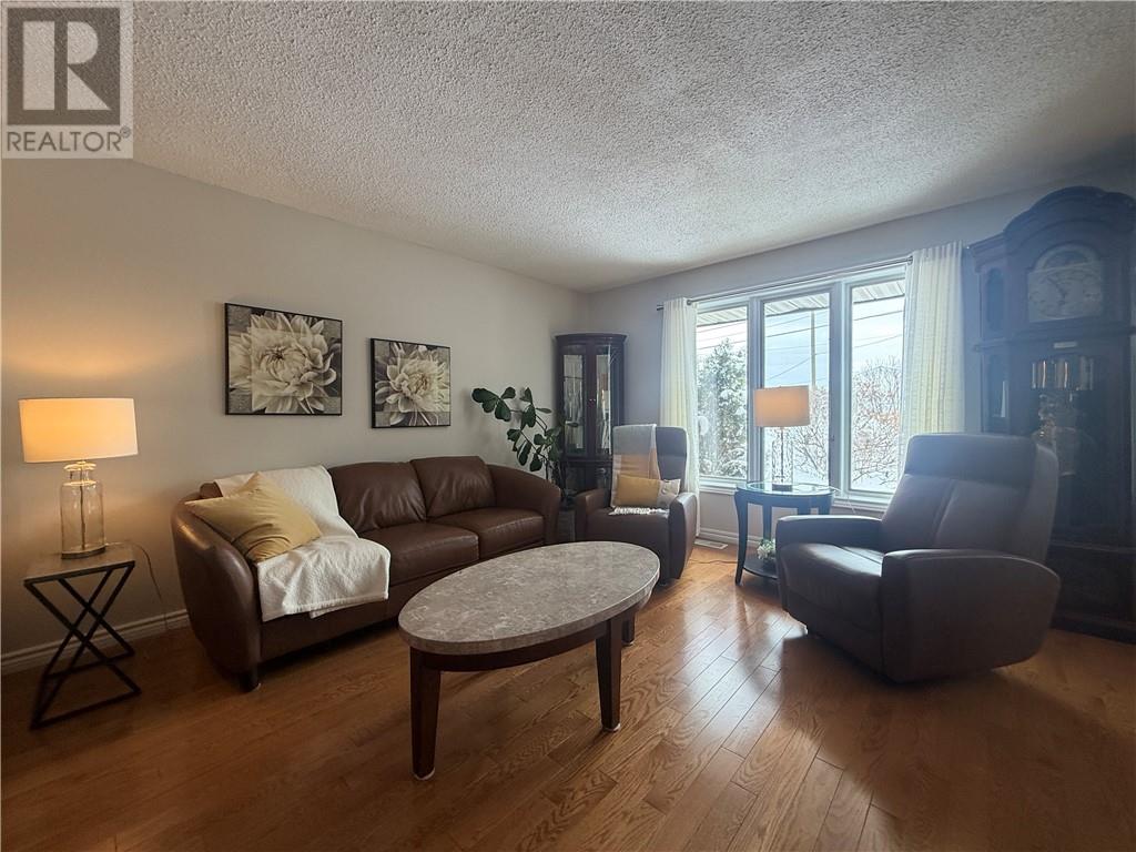 485 Shirley Street, Chelmsford, Ontario  P0M 1L0 - Photo 6 - 2126571