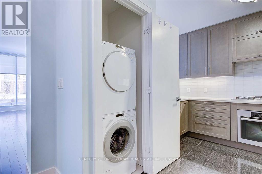 119 - 29 Queens Quay Avenue E, Toronto, Ontario  M5E 0A5 - Photo 6 - C12900934