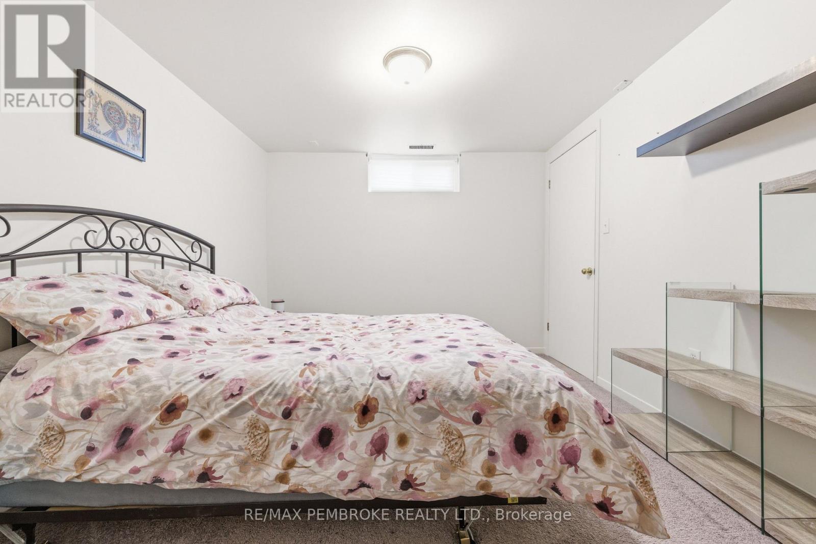 59 Mary Street, Petawawa, Ontario  K8H 1S2 - Photo 34 - X12900882