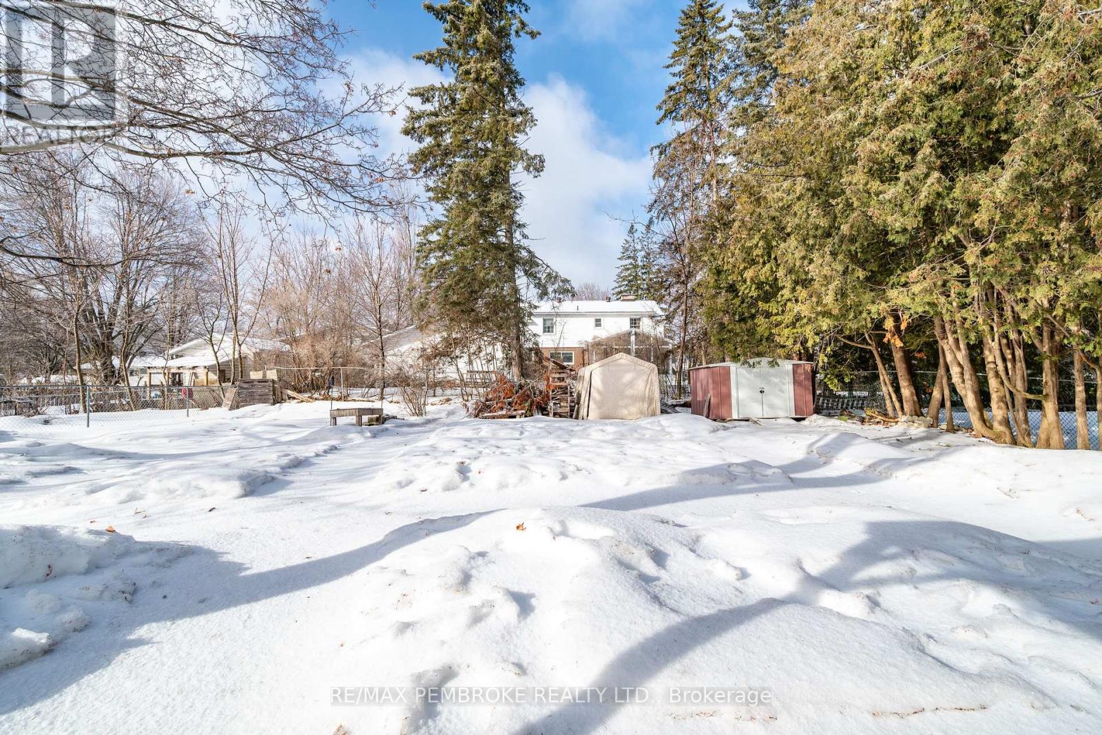 59 Mary Street, Petawawa, Ontario  K8H 1S2 - Photo 7 - X12900882