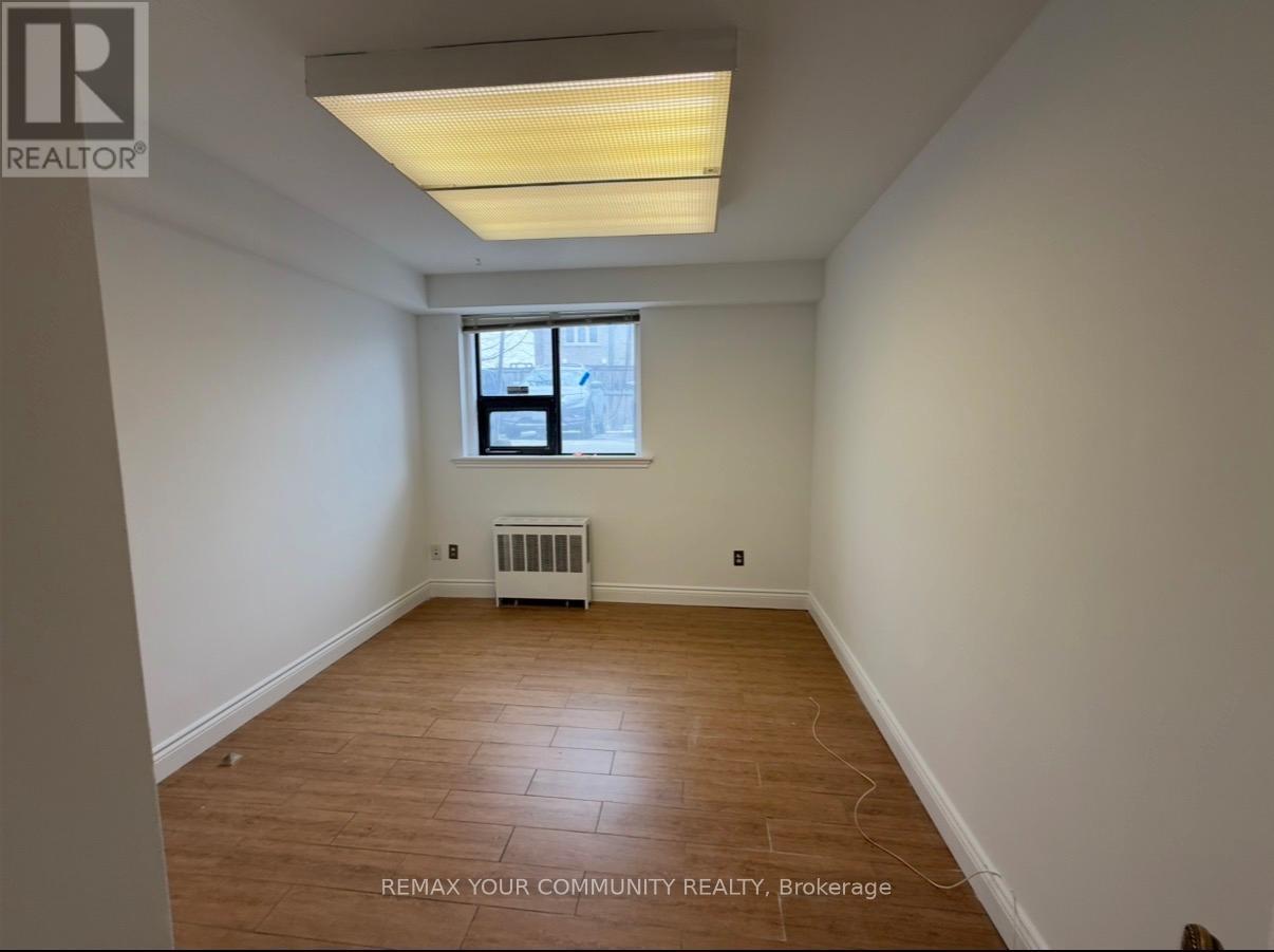 102 - 797 Wilson Avenue, Toronto, Ontario  M3K 1E4 - Photo 8 - W12685814