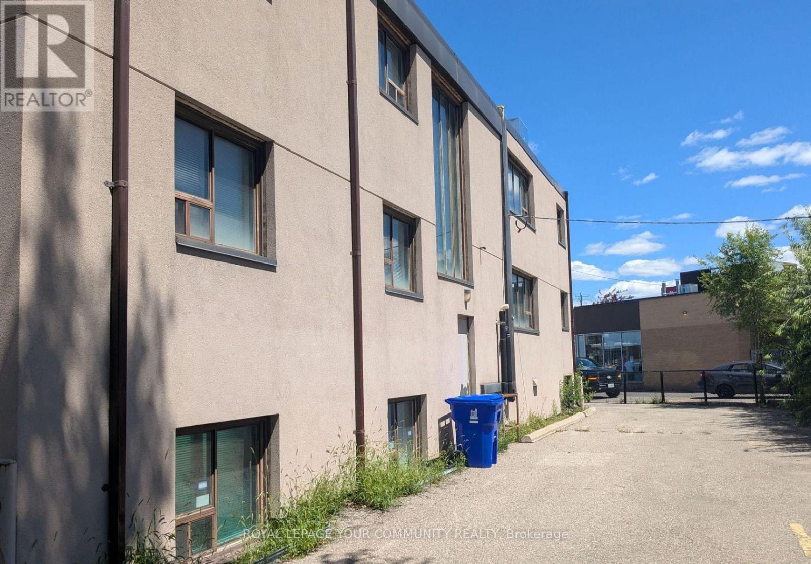 200 - 795 Wilson Avenue W, Toronto, Ontario  M3K 1E4 - Photo 15 - W12685840