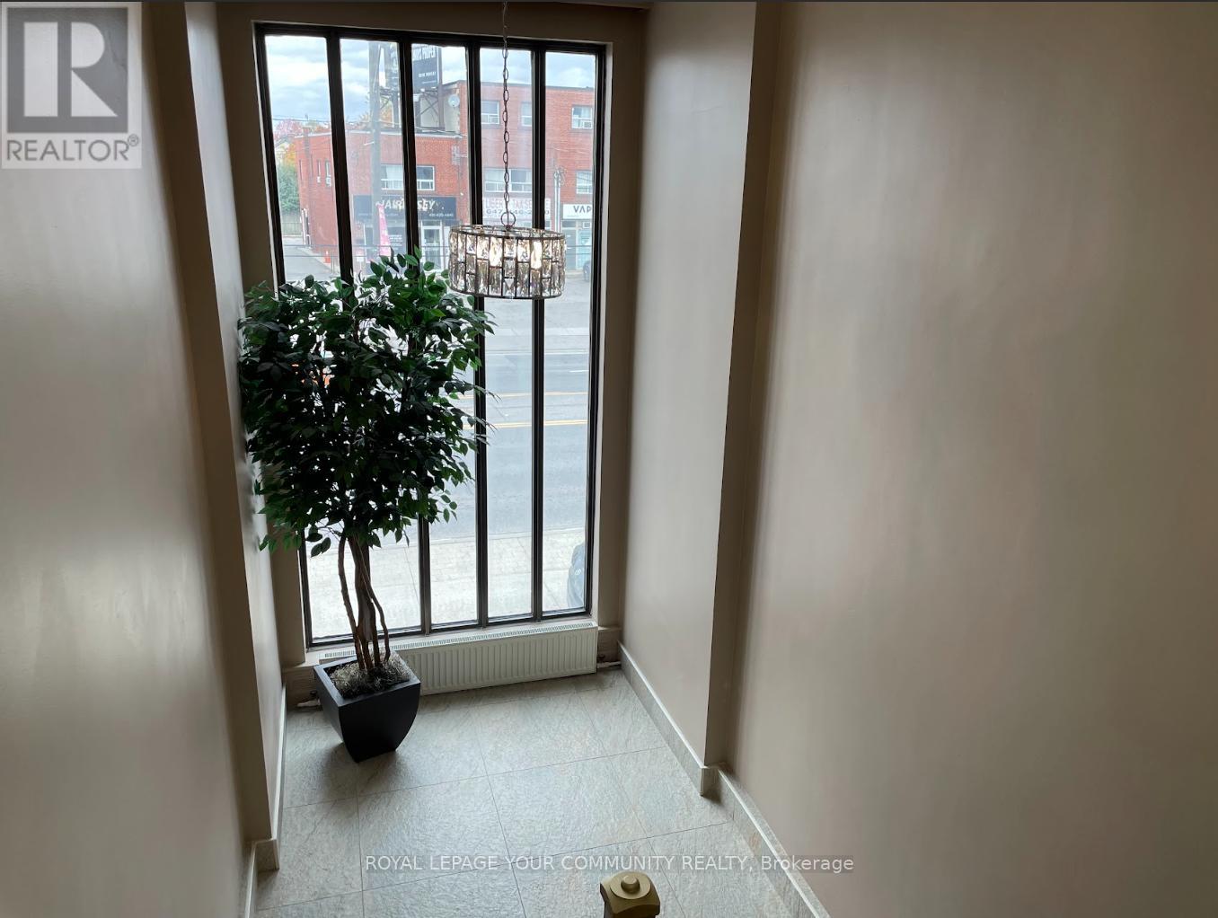 102 - 797 Wilson Avenue, Toronto, Ontario  M3K 1E4 - Photo 11 - W12685814