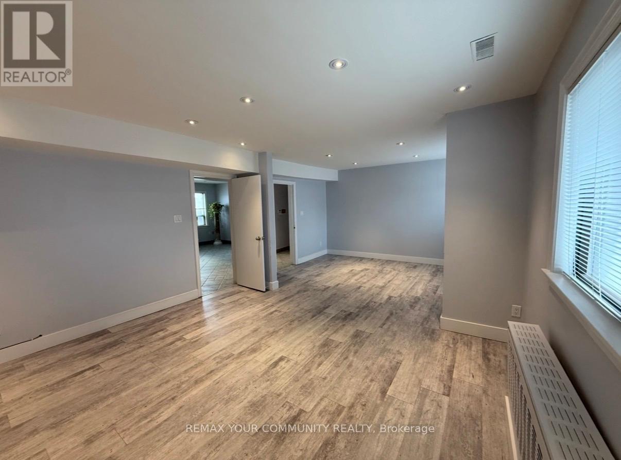 200 - 795 Wilson Avenue W, Toronto, Ontario  M3K 1E4 - Photo 10 - W12685840