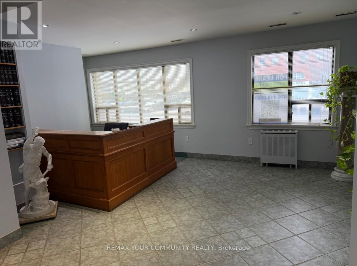 200 - 795 Wilson Avenue W, Toronto, Ontario  M3K 1E4 - Photo 6 - W12685840