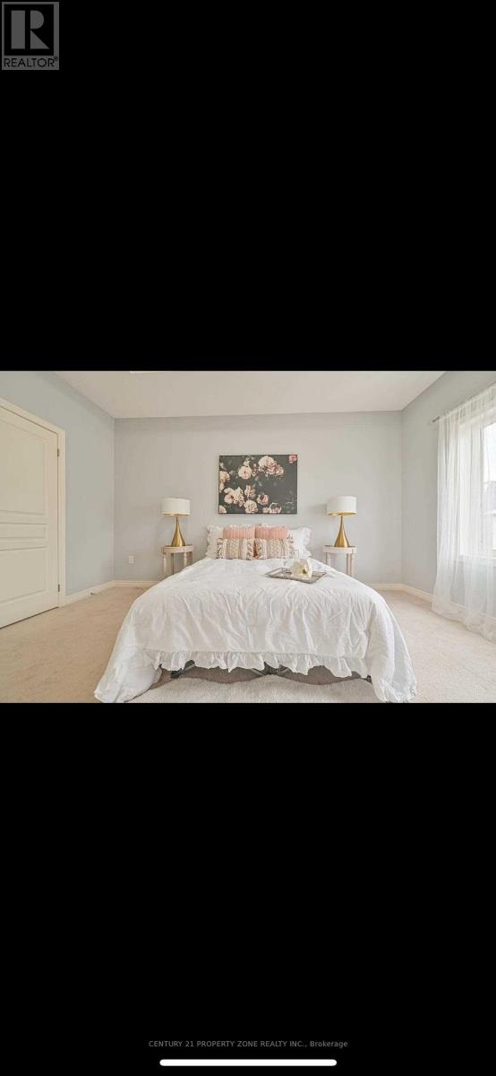 26 Adventura Road, Brampton (Northwest Brampton), Ontario  L7A 5A7 - Photo 9 - W12900830