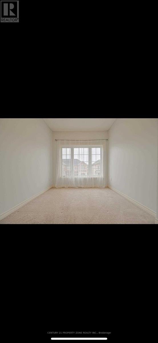 26 Adventura Road, Brampton (Northwest Brampton), Ontario  L7A 5A7 - Photo 11 - W12900830