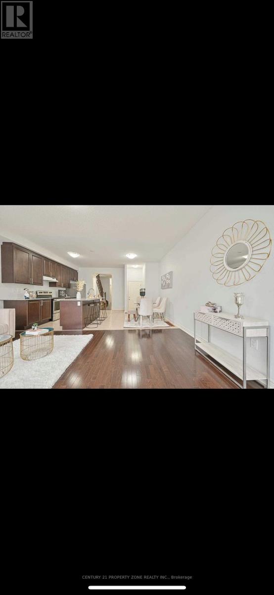 26 Adventura Road, Brampton (Northwest Brampton), Ontario  L7A 5A7 - Photo 4 - W12900830