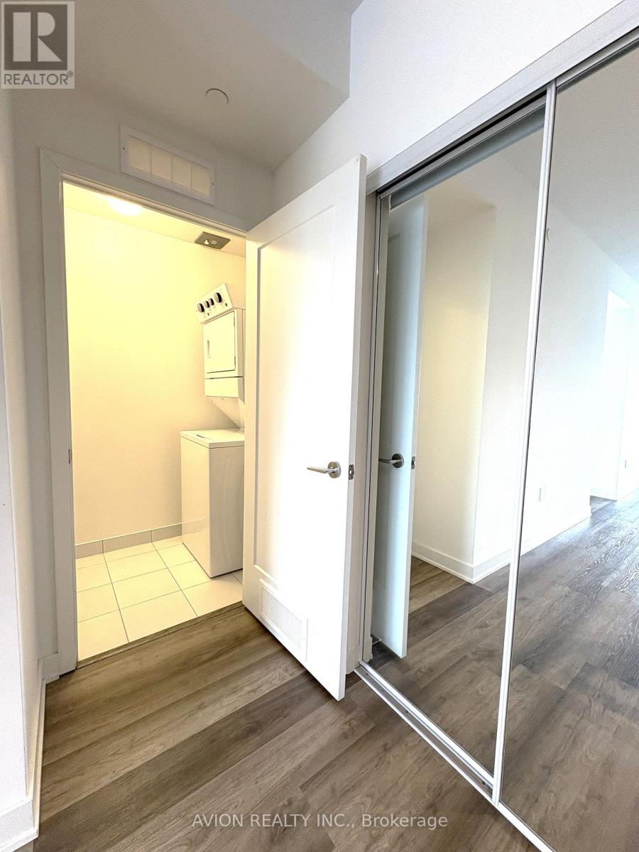 1505 - 105 Oneida Crescent, Richmond Hill, Ontario  L4B 0H6 - Photo 9 - N12900872