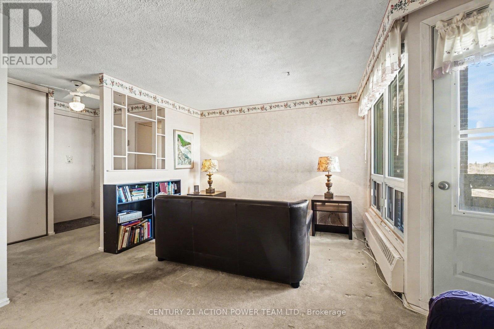 1106 - 915 Elmsmere Road, Ottawa, Ontario  K1J 8H8 - Photo 13 - X12884318