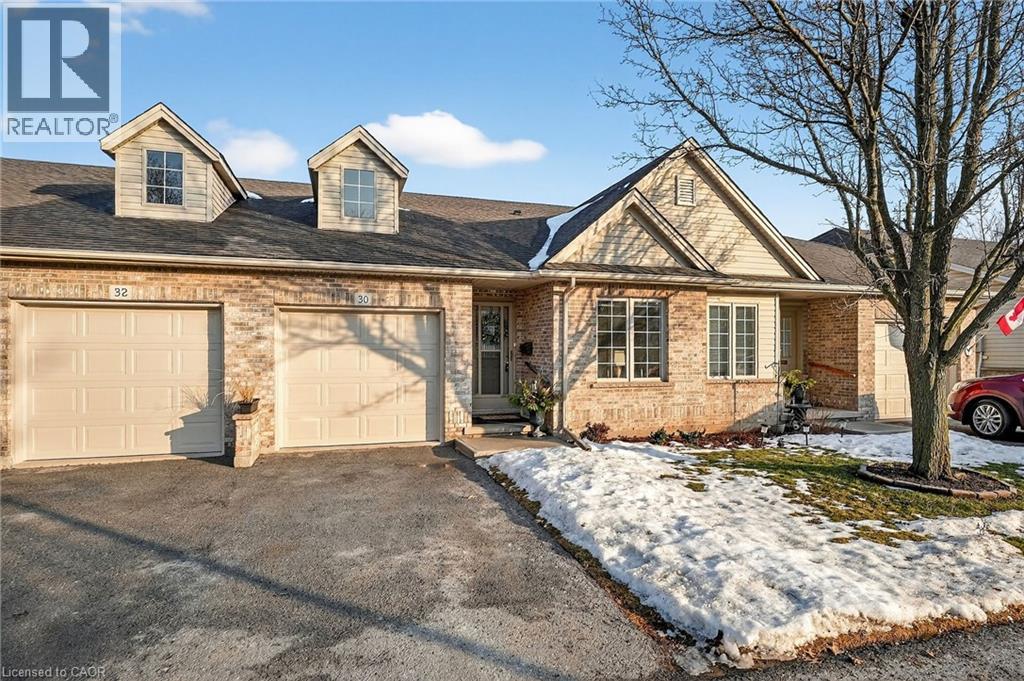 303 Central Avenue Unit# 30, Grimsby, Ontario  L3M 5L7 - Photo 2 - 40805690