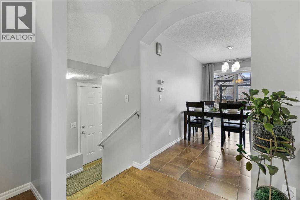 25 Mckinnon Street NW, Langdon, Alberta  T0J 1X2 - Photo 7 - A2270671