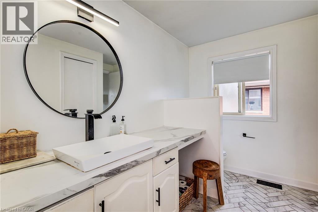 43 Southview Crescent, Cambridge, Ontario  N1P 1A3 - Photo 26 - 40811575